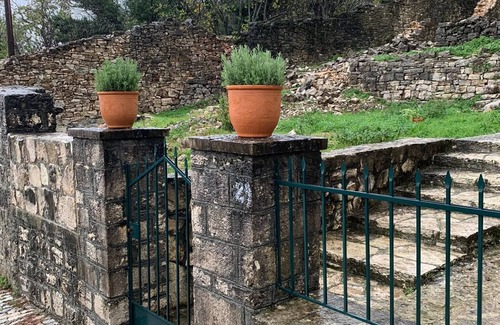 Mesovouni House | Sterna