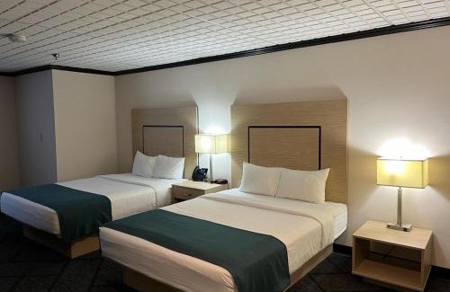 Whitehorse Hotel | Sternwheeler Hotel & Conference Centre, Trademark by Wyndham