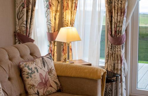 St. Andrews House | Stewart Resort Lodge 25