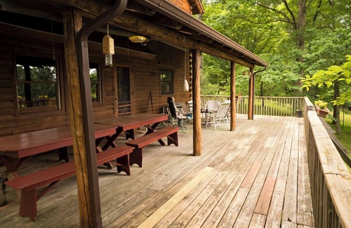 Kabletown Cabin | Still Point Cabin - Harper's Ferry, WV - Mountain Getaway - 3 Bedrooms/AC/WiFi