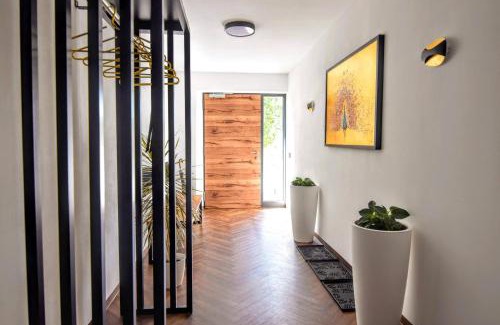 Sankt Martin-Karlsbach Apartment | Stilvolle, vollausgestattete 120m2 Wohnung mit Bauernhoferlebnis