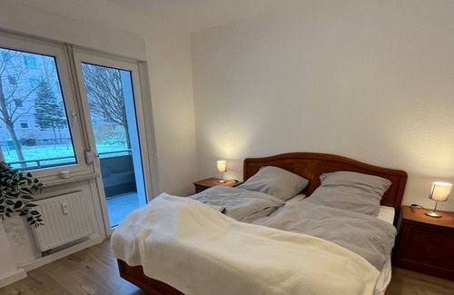 Wilsdruffer Vorstadt/Seevorstadt-West Condo | Stilvolle Unterkunft in Zentraler Lage