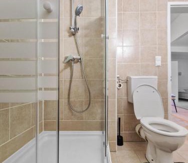 Stockerau Apartment | Stockerau Family Haven for 4