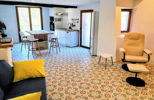 Campome House | Stone barn in Catalan village with river. Mountains & beaches. 3 Star rating