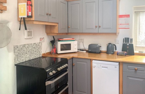 Catton Cottage | Stone-built double-fronted cottage positioned within the market place of Allendale.