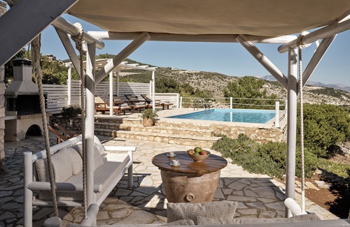 Varvara Villa | STONE BUILT LUXURY VILLA WITH PRIVATE POOL AND SEA VIEW