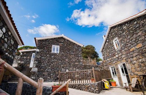 Pico Island Apartment | Stone Dreams - Adega