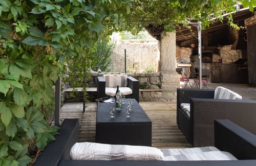 Labeaume House | Stone farmhouse in the countryside