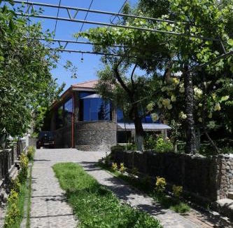 Yerevan House | Stone Guest House
