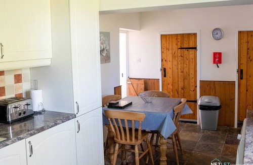 Haverfordwest Cottage | Stone Hall Mill Cottage is a secluded, comfortable, rural retreat.