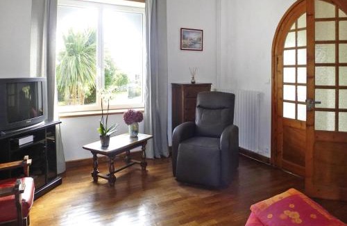 Pleumeur-Bodou House | Stone House Pleumeur-Bodou near Pink Beaches