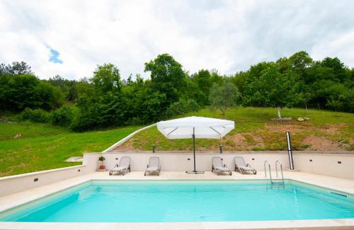 Citluk Villa | Stone house with 4 bedrooms and beautiful view
