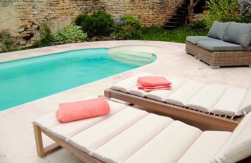 Meuilley House | Stone house with swimming pool, in the heart of the vineyards of Nuits Saint Georges