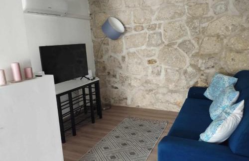 Poroszlo Apartment | Stone Vendégház Tisza-tó