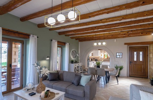 Apokoronas Villa | Stone villa Halepa with panoramic view and fantastic garden area!n