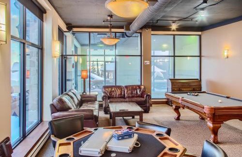 Big White Ski Resort Apartment | Stonegate Resort Unit A402