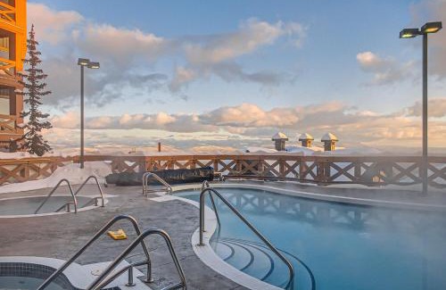 Big White Ski Resort Apartment | Stonegate Resort Unit A402