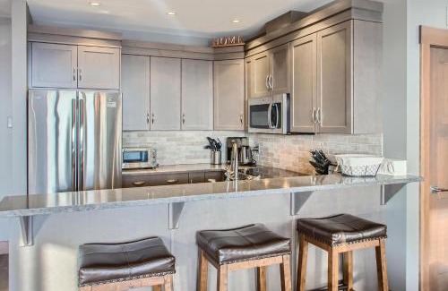Big White Ski Resort Apartment | Stonegate Resort Unit B302