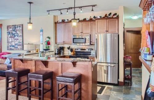 Big White Ski Resort Apartment | Stonegate Resort Unit C103