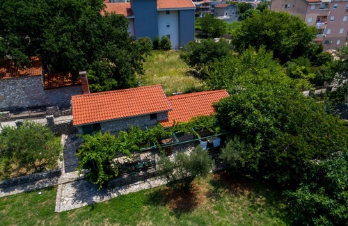 Rozino Apartment | Stonehenge Studio for 3 People