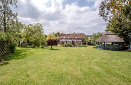 Alweston Bed & Breakfast | Stoneleigh Barn Bed and Breakfast