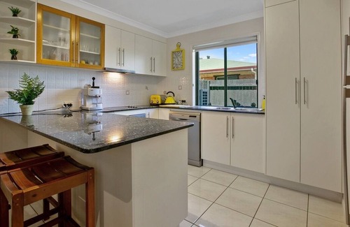 Tin Can Bay House | Stones throw from the waterfront
