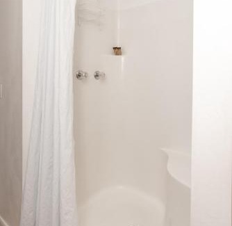 Chester Cabin | StoneWind Retreat