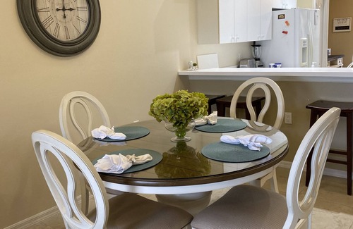 Stoneybrook Condo | Stoneybrook condo with amazing sunsets overlooking 10th hole from your lanai!