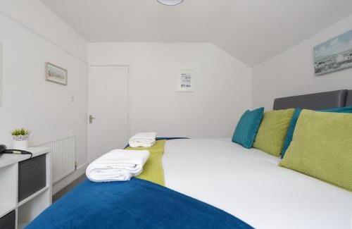 Southsea Apartment | Stopover at LOWCAY APARTMENT C great for workers and groups