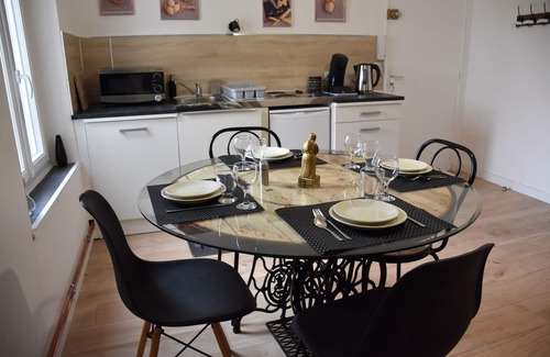 Epernay Apartment | STOPOVER IN ÉPERNAY APARTMENT 1/4 PEOPLE AT THE BORDS DE MARNE