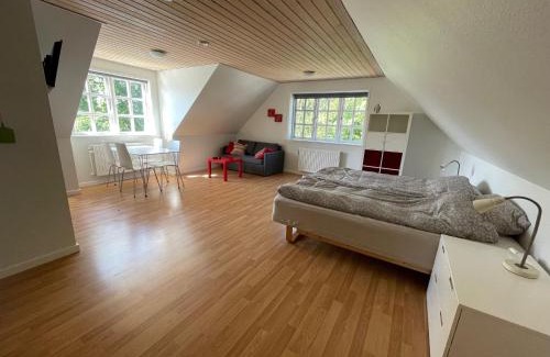Lokken House | Stort Værelse på Landsted nær Løkken