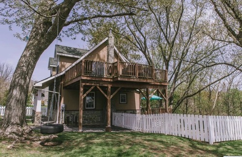 Saugerties House | Storybook House in Prime Catskills Location 5 Min to Town/10 Min to Hudson River