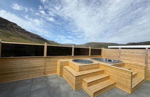 Vesturbyggð House | Strönd Guesthouse
