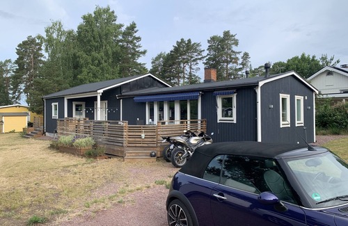 Monsteras House | Strandnära hus på Vackra Oknö!