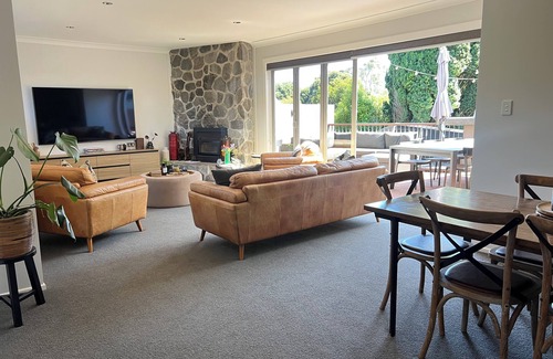 New Plymouth House | Strandon Large Family Home