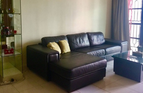 Kuala Lumpur House | Strategic and Convenient, near SOLARIS Mont Kiara, PUBLIKA, MATRADE And MITEX.