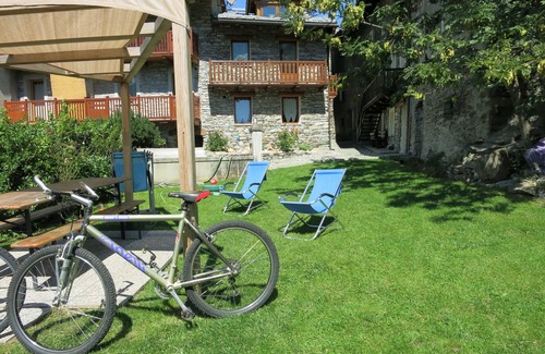 Aymavilles House | Strategic place to visit the Valle D'Aosta in a historic and peaceful village