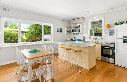 Cowes House | Strathallan - sleeps 7