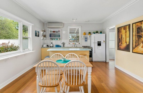 Cowes House | Strathallan - sleeps 7