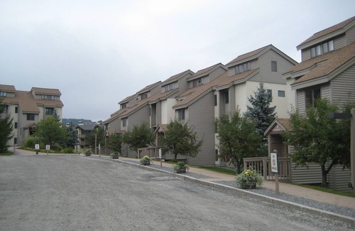 Stratton Mountain Condo | STRATTON MOUNTAIN SKI IN/OUT Tamarack lift