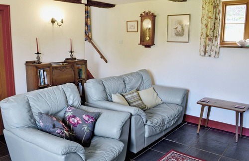 Stoke Abbott House | Strawberie Cottage - E2390