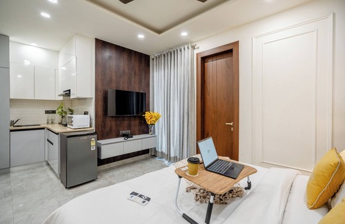 Sector 51 Hotel | Street Studio by Lime Tree Hotels