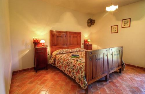Ortignano Raggiolo House | Striking Farmhouse, Ortignano