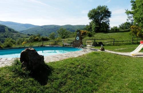 Ortignano Raggiolo House | Striking Farmhouse, Ortignano