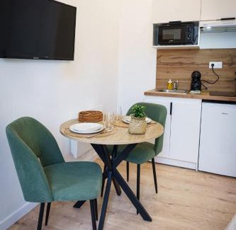 Cambrai Apartment | Stud Aloé 2pers wifi city center