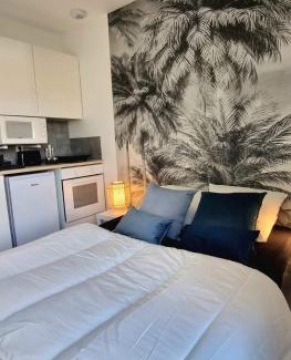 Bouville Apartment | Studette avec terrasse Comme à la maison