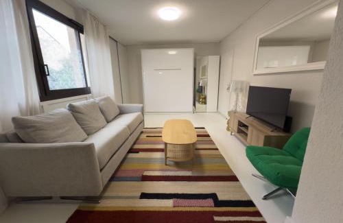 Saint-Genis-Pouilly Apartment | Studio équipé, idéal CERN