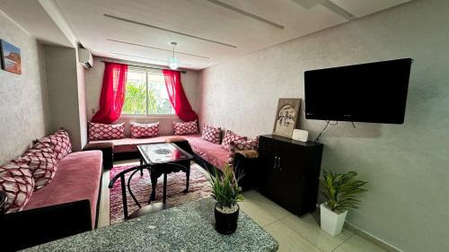Cite Al Mohammadi Apartment | Studio équipé vue piscine