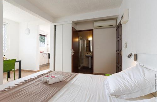 Pointe du Bout Apartment | Studio 103 - L'Oiseau de Paradis