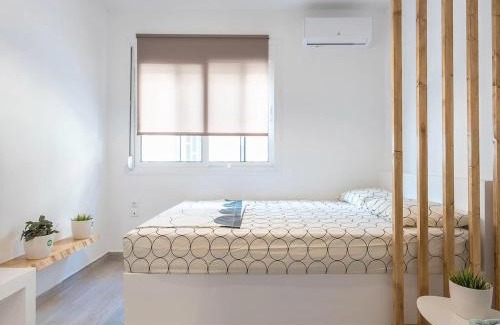 Aigaleo Apartment | studio 10min from Monastiraki Athens